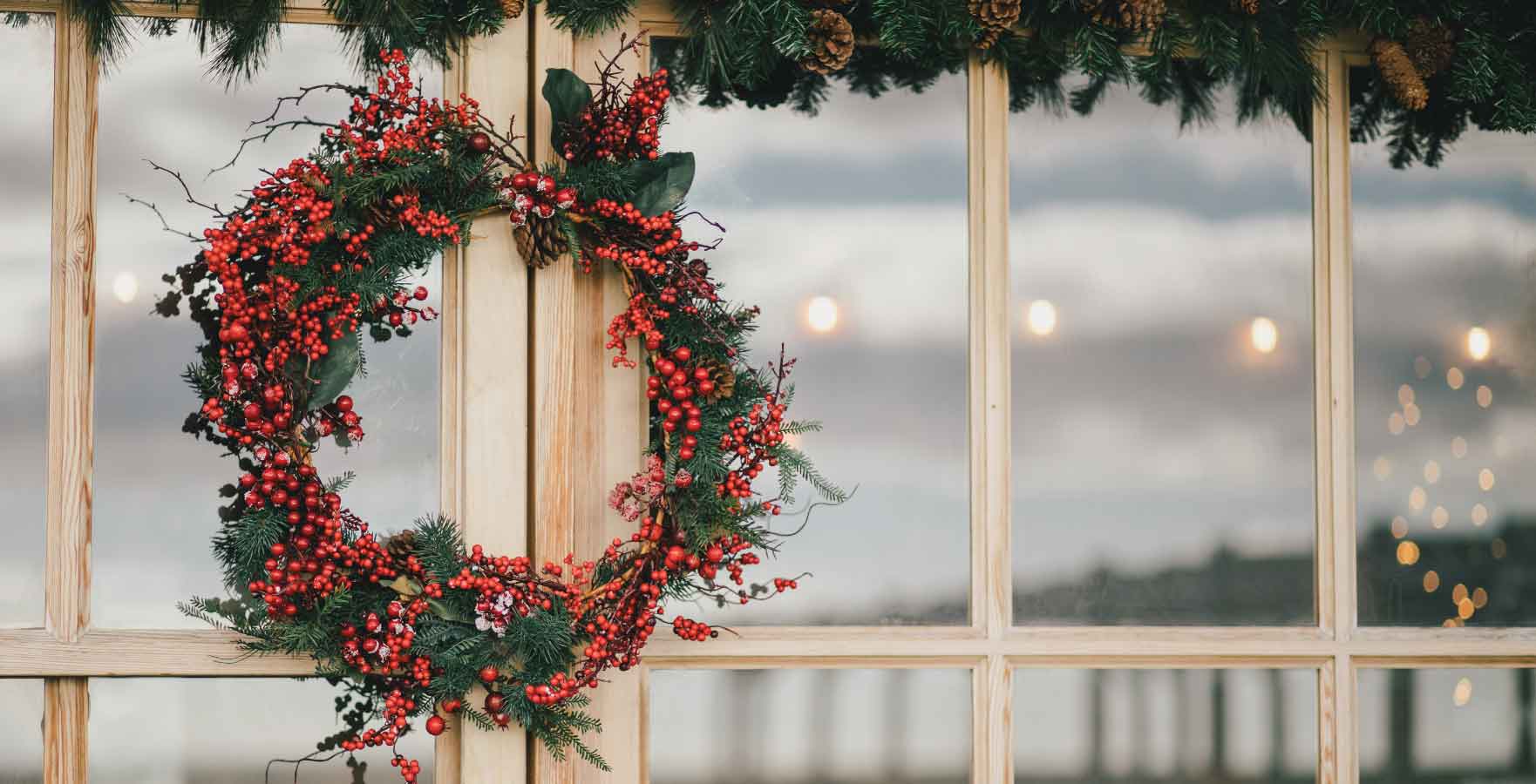 red berry Christmas wreath