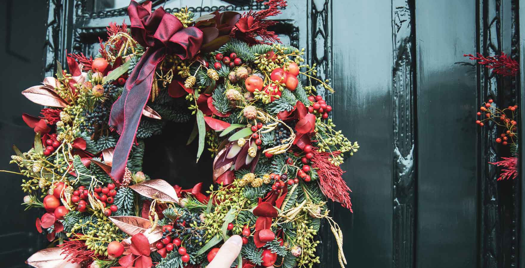 festive red Christmas wreath